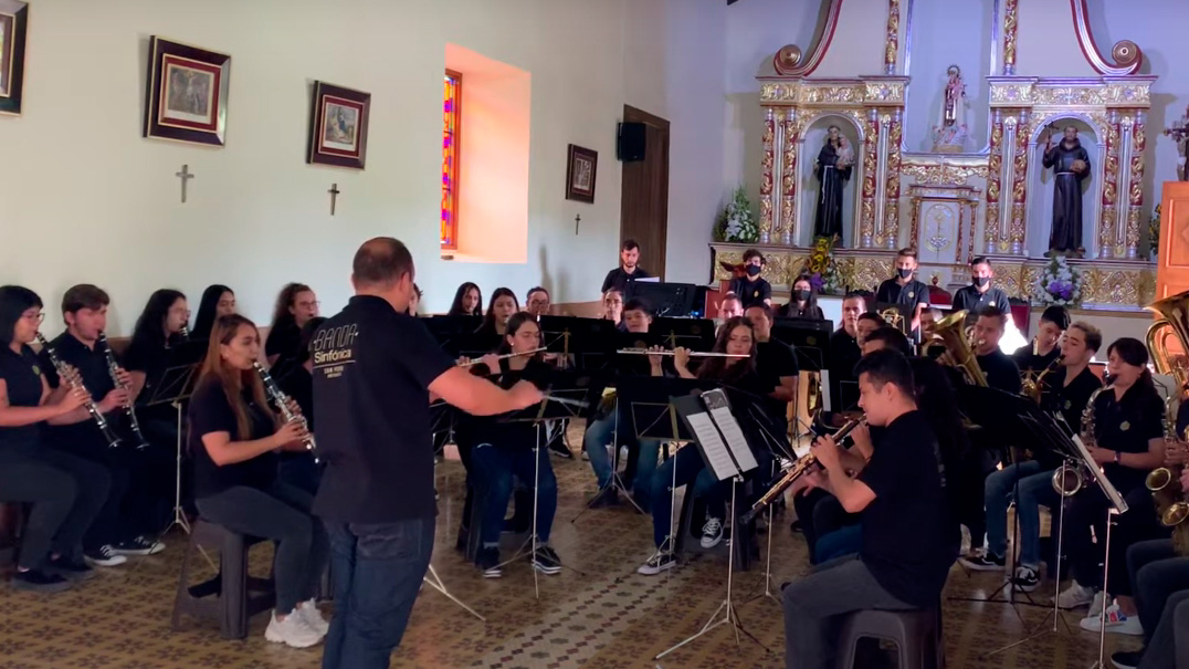 Vaivén - Victoriano Valencia, Banda Sinfónica San Pedro de los Milagros